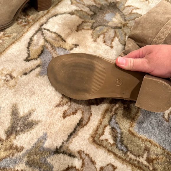 Target suede boots - Picture 3 of 3